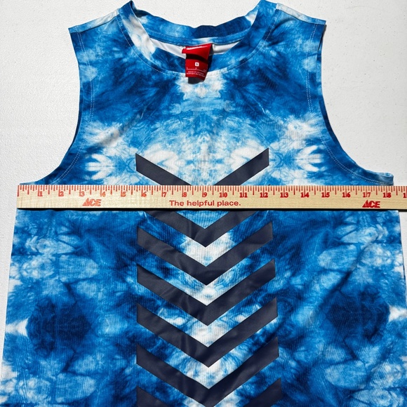 Nike N7 seventh generation  running graphic  shirt - Picture 2 of 6